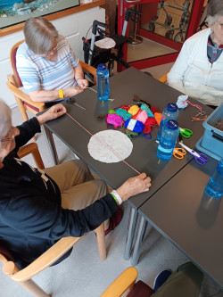 fachklinikenradeburglavendelsaeckchenbasteln3